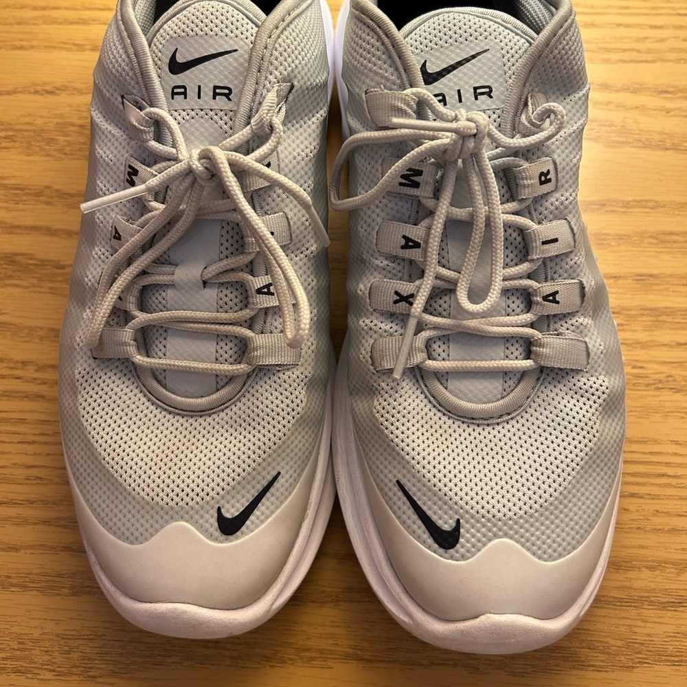 Nike air max women’s size 9.5